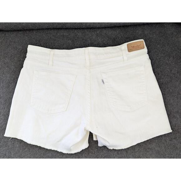 Levi's Shorts Women 10 White Denim Light Wash Mid Rise Chino Flat Front Pockets - Picture 6 of 8